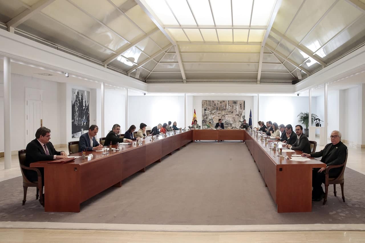 Sistema de cuotas, reunión de las asociaciones de autónomos con el gobierno